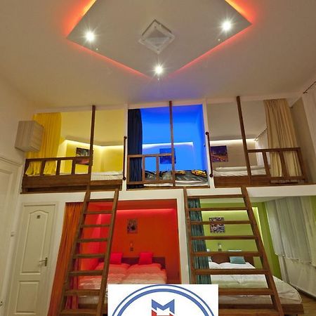 Metropolis Budapest Boutique Hotel Luaran gambar