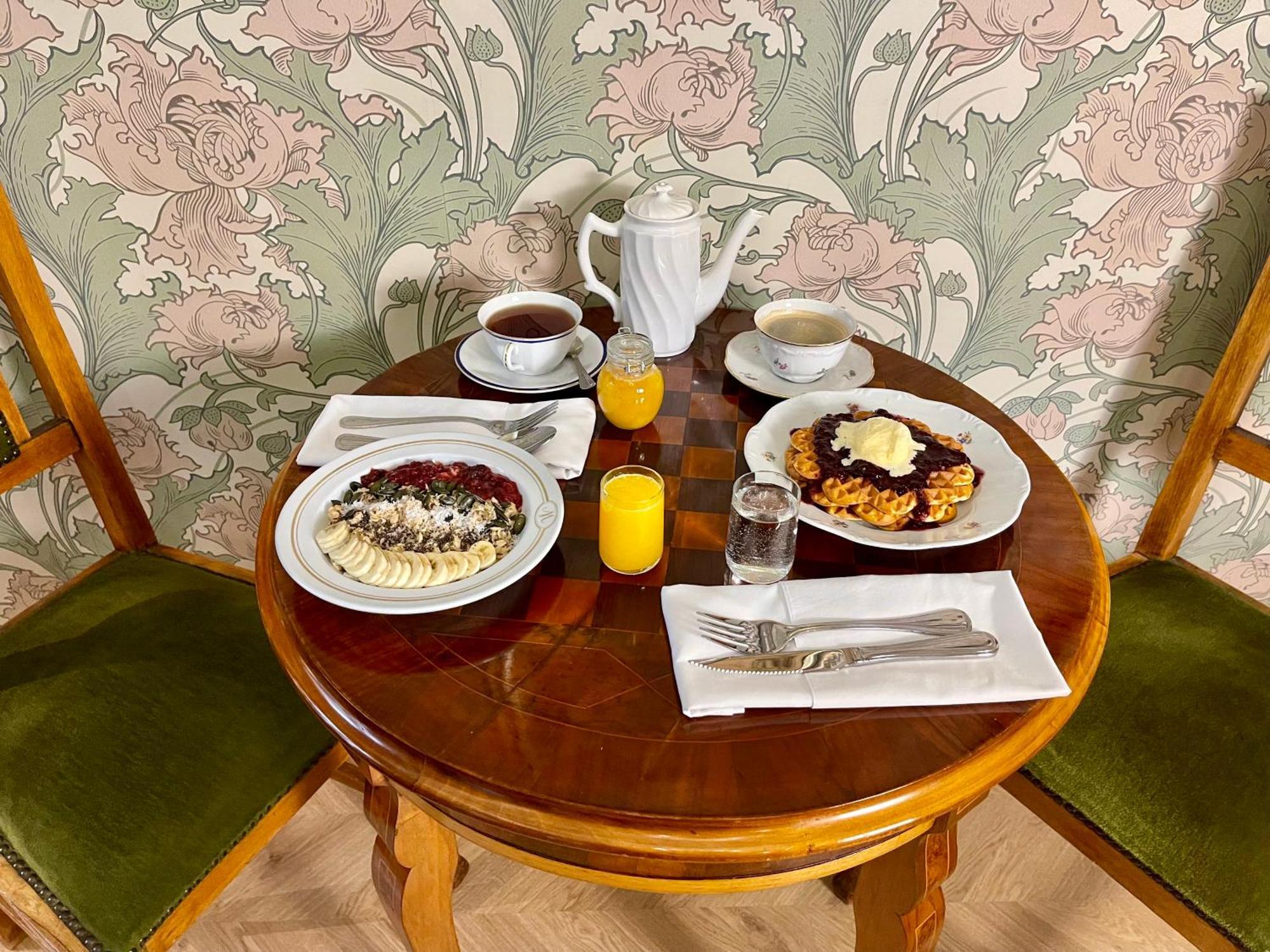 Metropolis Budapest Boutique Hotel Luaran gambar