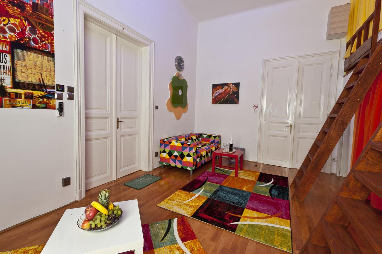 Metropolis Budapest Boutique Hotel Luaran gambar